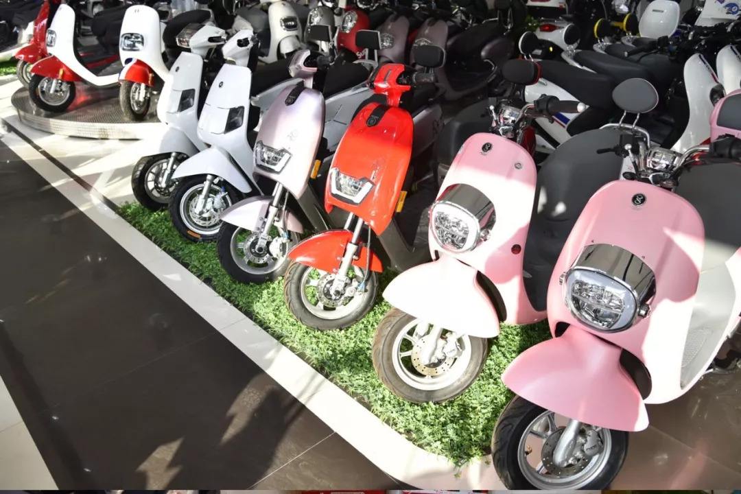 timgCATR942Y.jpg timgCATR942Y.jpg